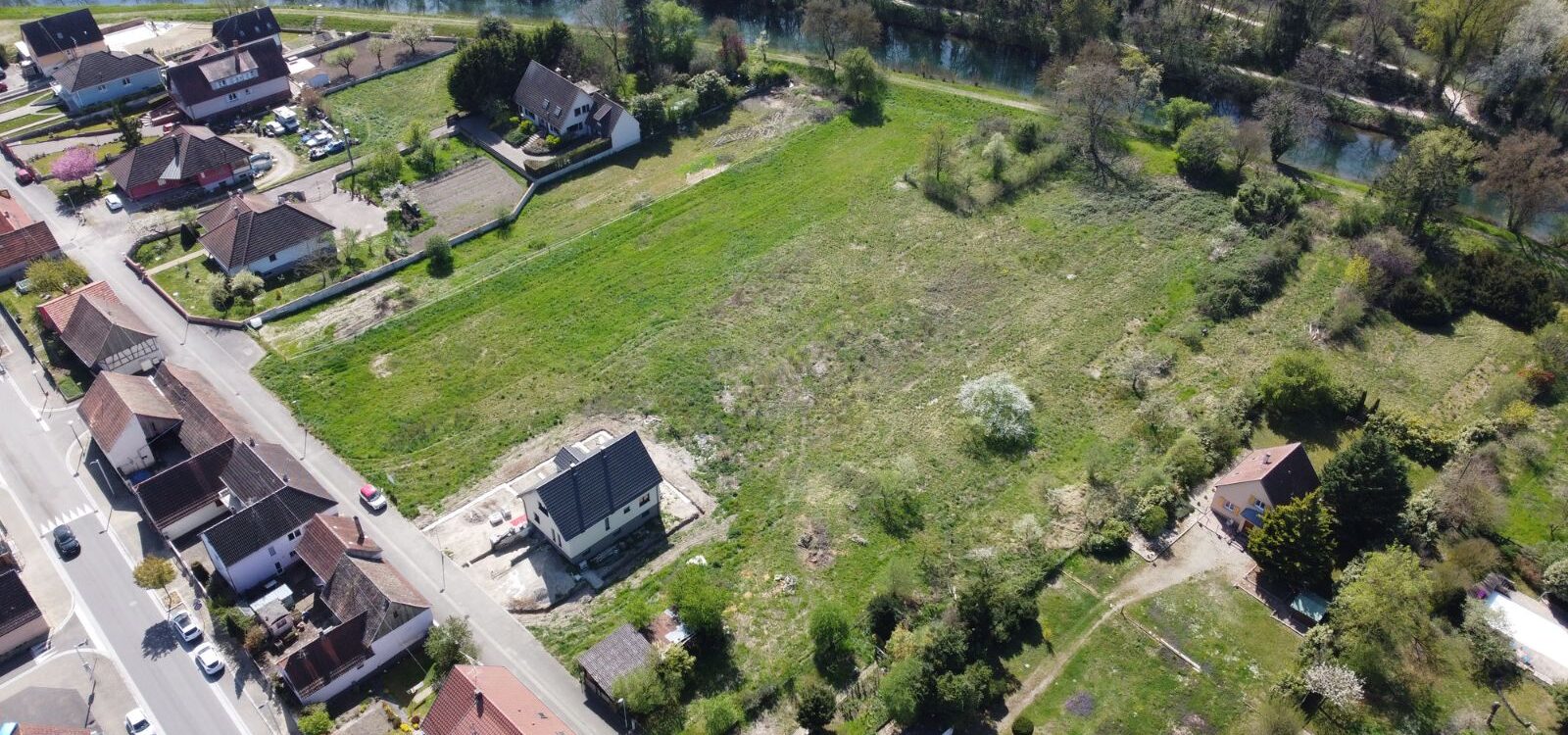 Orientation, acc&egrave;s, voisinage : les crit&egrave;res pour bien choisir son terrain Illzach